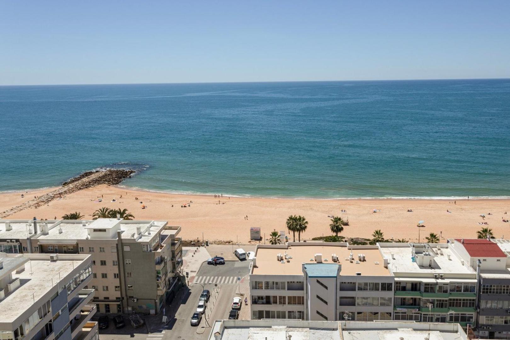 Seaviews *